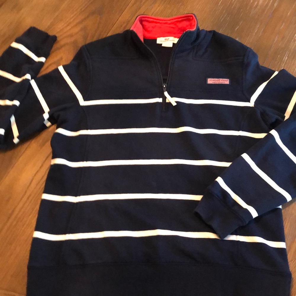 Vineyard Vines Navy and white stripe shep shirt